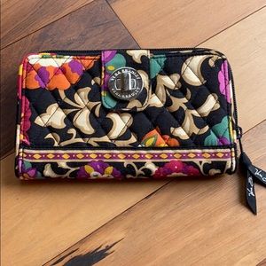 Vera Bradley trifold large clutch wallet
